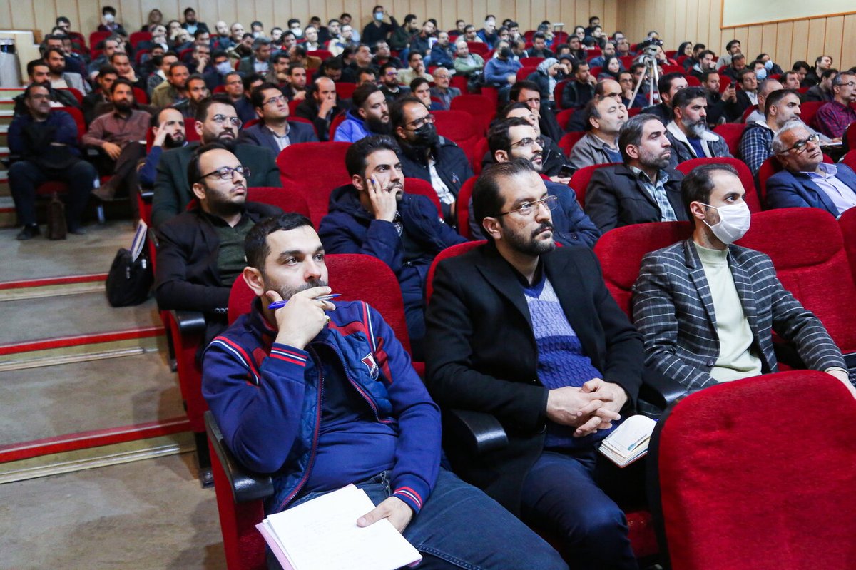 رمزگشایی نتایج آزمایش خون: اعداد کلیدی که سلامتی شما را فاش می‌کنند!